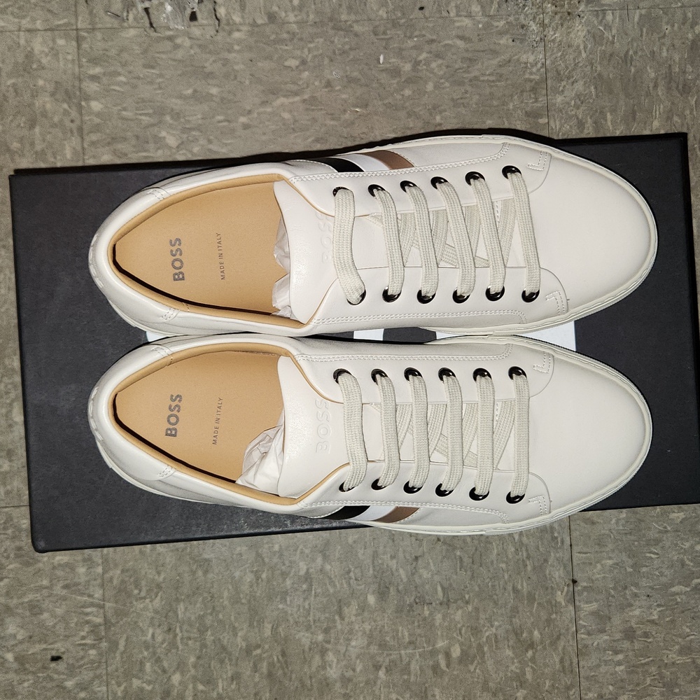 boss mens tennis trainers